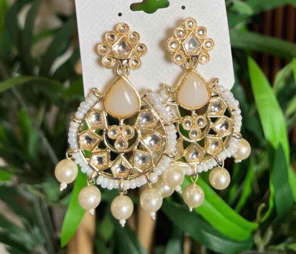 Ear ring
